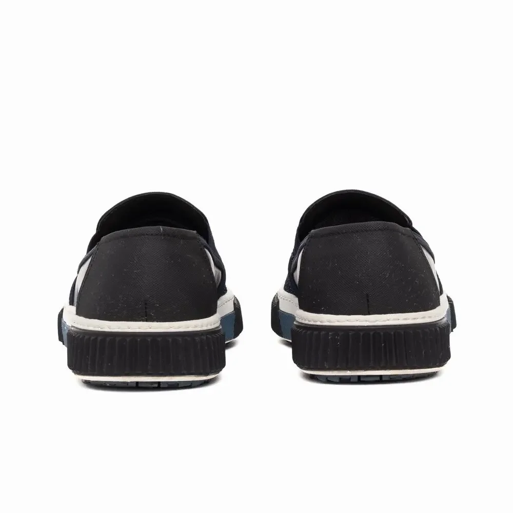 Prada 060 stratus